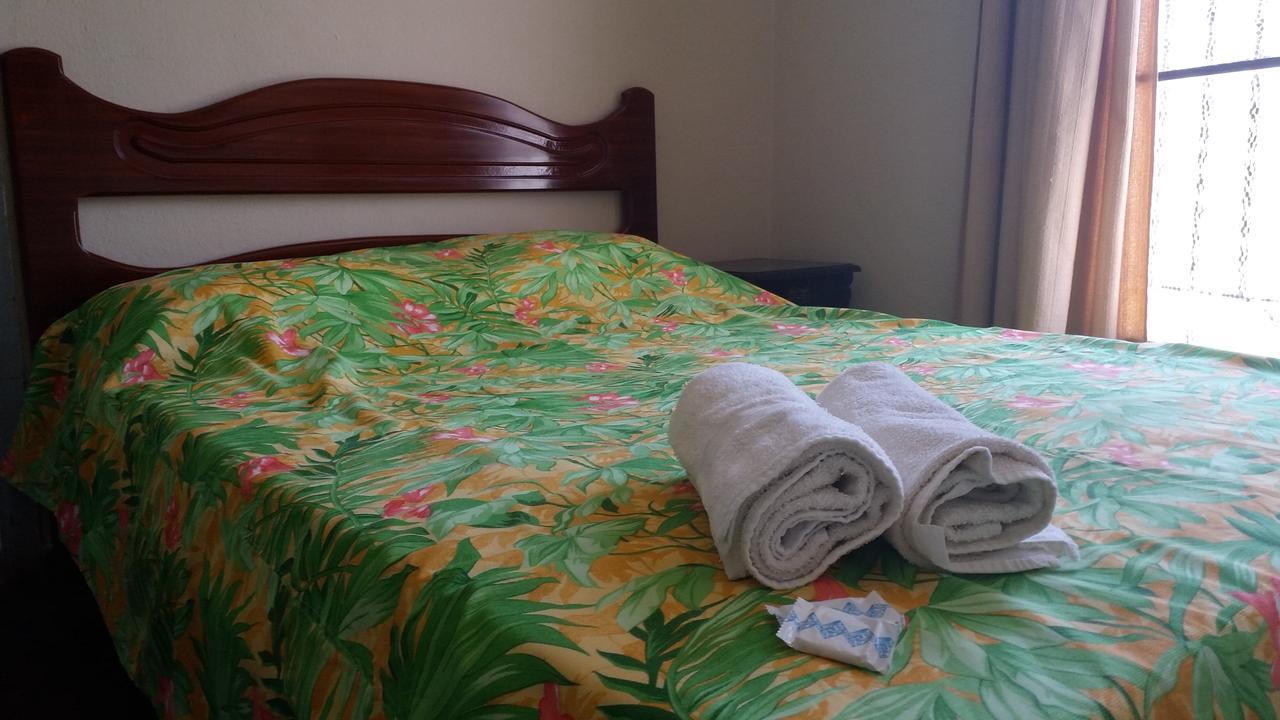 Hotel Madrid Mendes Kültér fotó